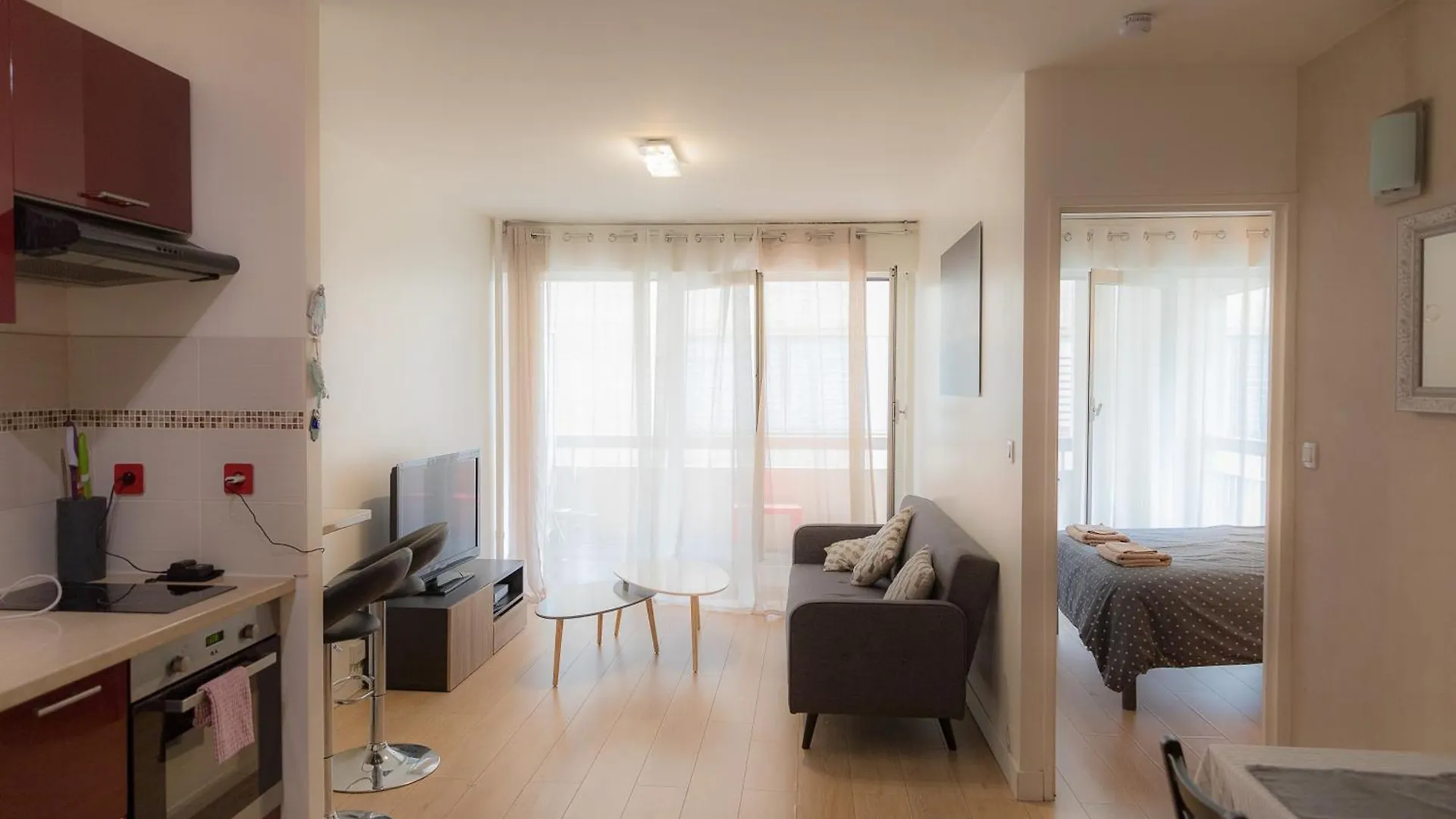Apartment Parisian Romance Retreat *